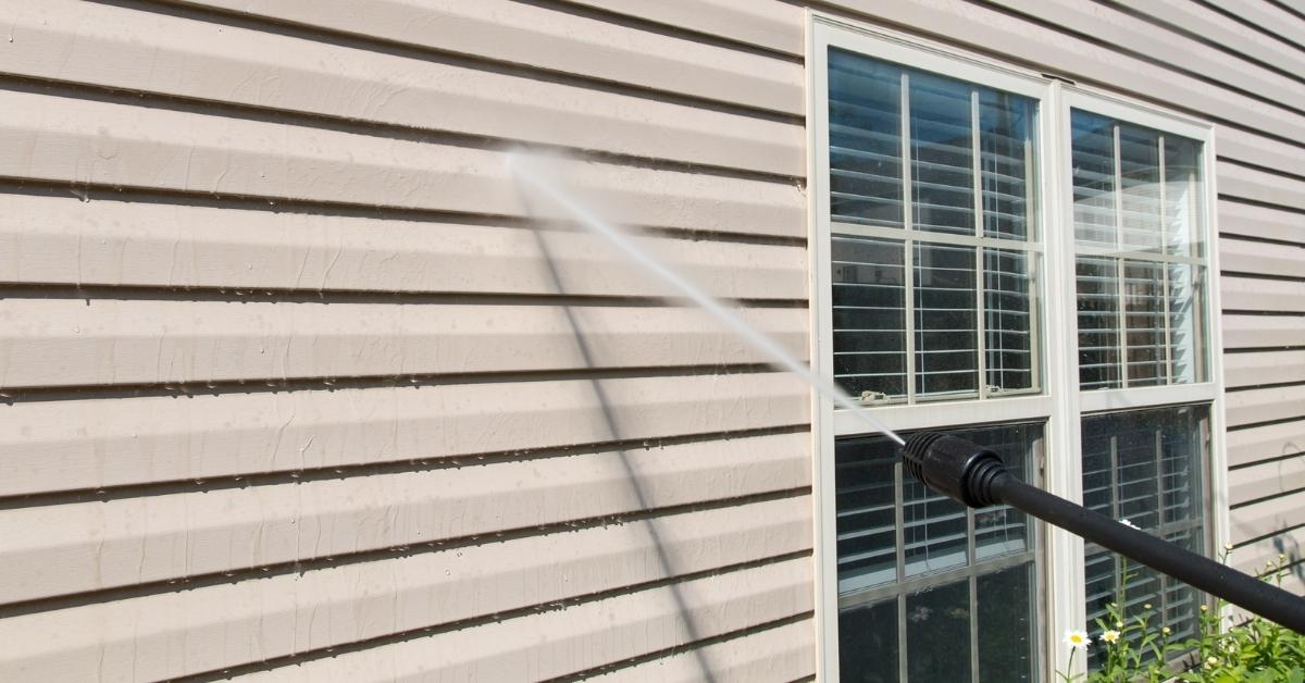 How To Pressure Wash A House Before Painting: 5 Easy Steps!