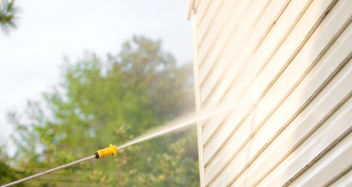 How Much Is PSI Required For Cleaning House Siding
