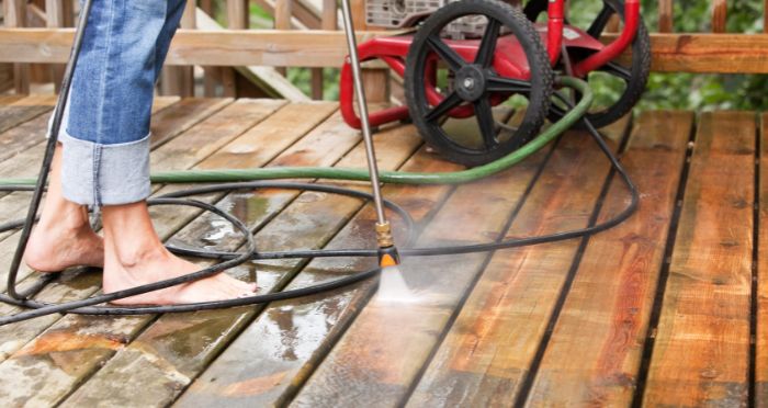 How to clean a slippery wood deck