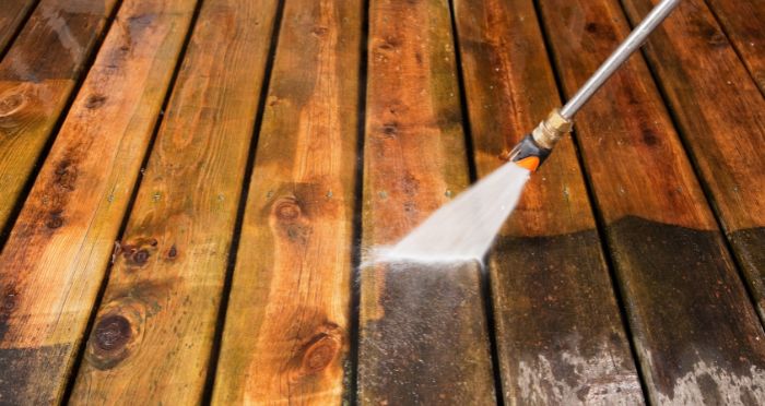 How to clean a wood deck before staining