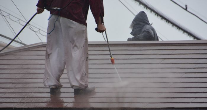 Safety Tips for Pressure Washing A Roof