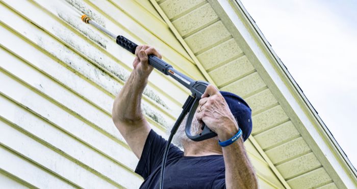 Things to Consider Before You Start Pressure Washing Your House