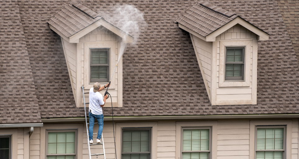 Why You Need to Wash Your House Before Painting